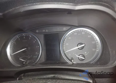 2017 Toyota Highlander Xle z USA, uszkodzony, nr VIN 5TDJZRFH4HS512025